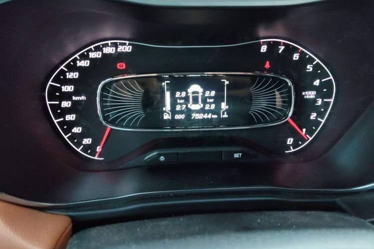 Used Baojun 510 2017 1.5L Manual Luxury Model Odometer Close Up