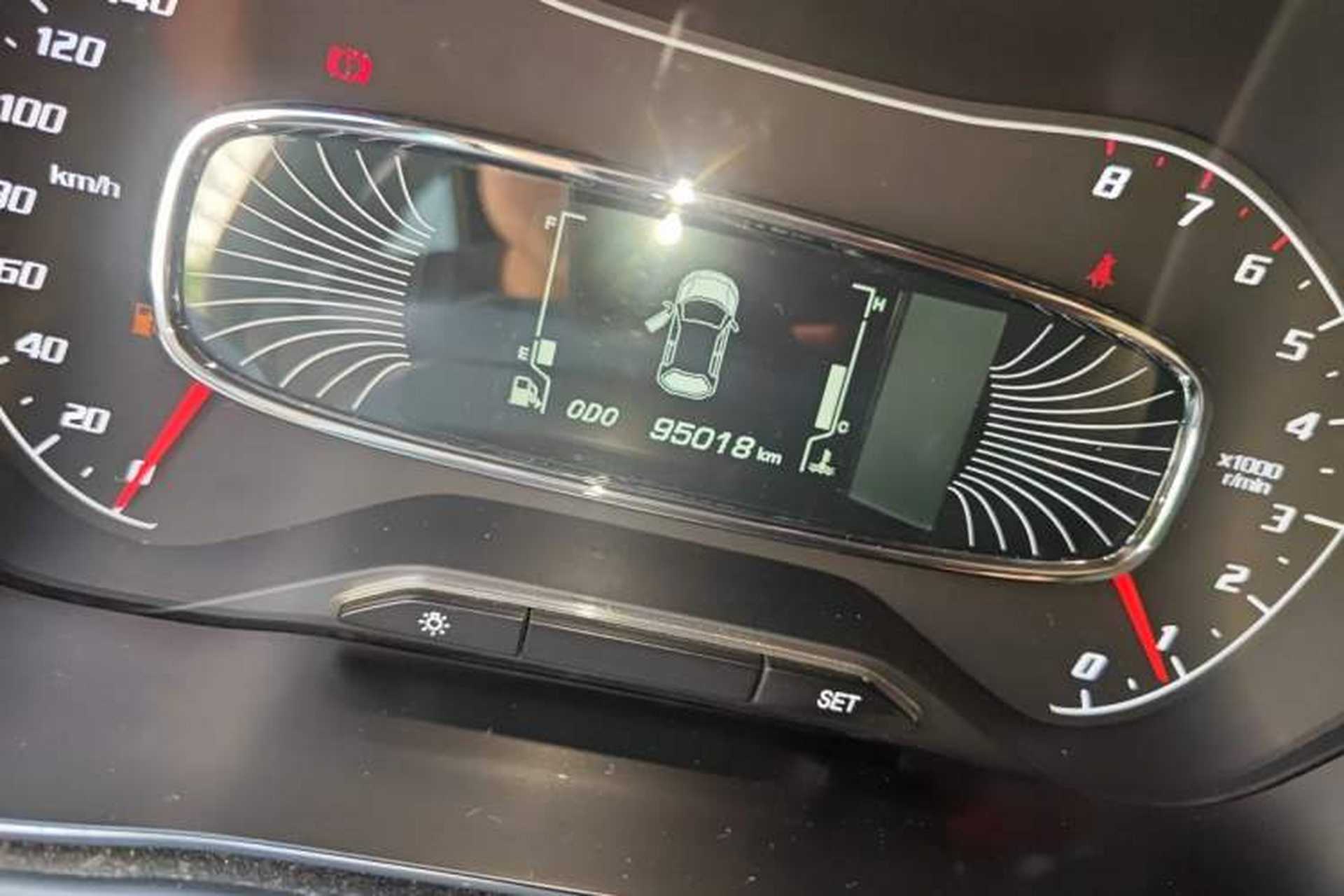 Used Baojun 510 2017 1.5L Manual Luxury Model Odometer Close Up