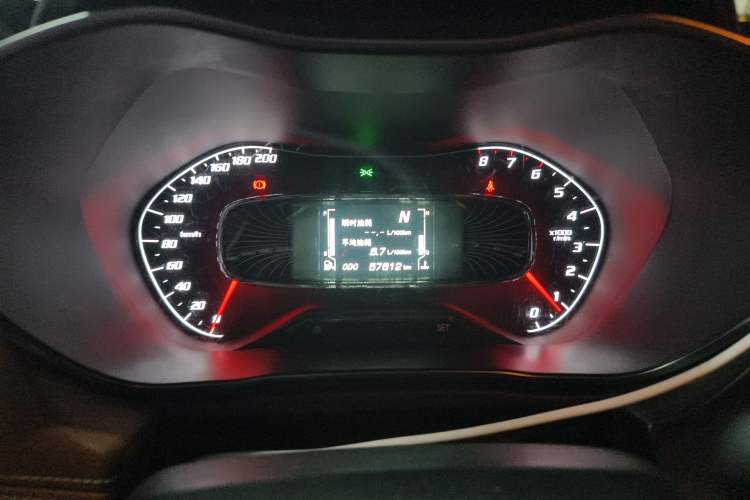 Used Baojun 510 2017 1.5L Automatic Luxury Model Odometer Close Up