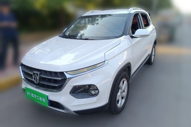 Ojetý Baojun 510 2017 1.5L Manual Fashion Model