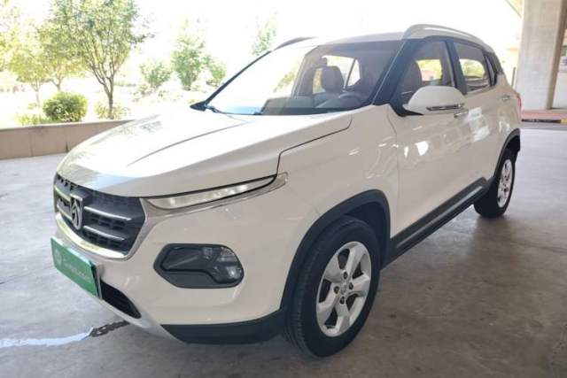 Used Baojun 510 2017 1.5L Automatic Fashion Model