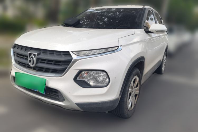 Used Baojun 510 2017 1.5L manual Comfort trim Guazi used car, China used car export, Used car for sale, Used  cars, Cheapest cars for sale