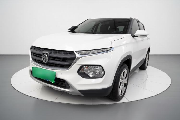 Used Baojun 510 2017 1.5L manual Comfort trim Guazi used car, China used car export, Used car for sale, Used Baojun cars, Cheapest cars for sale