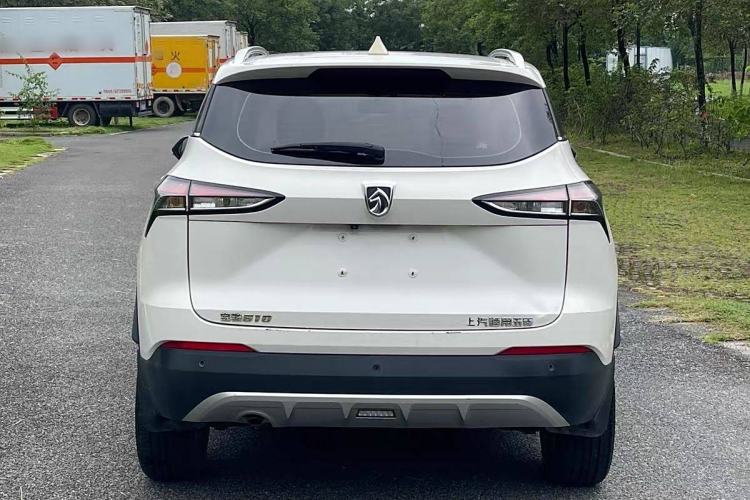 Used Baojun 510 2017 1.5L Automatic Fashion Model Rear