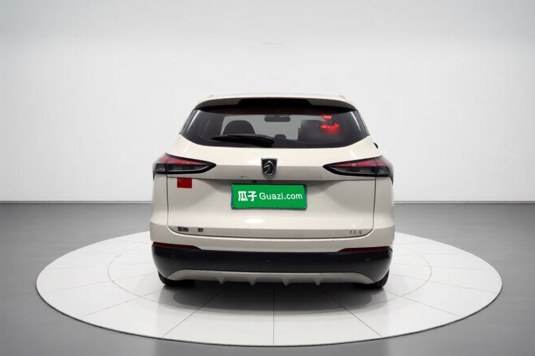 Used Baojun 510 2017 1.5L Manual Fashion Model Rear