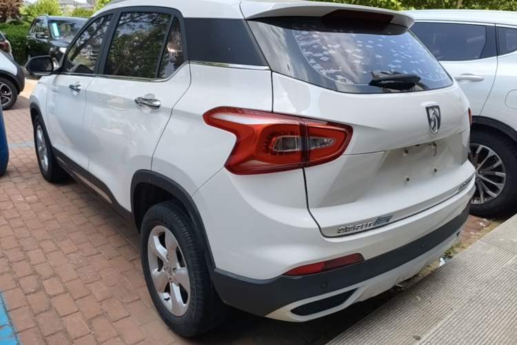 Used Baojun 510 2017 1.5L Automatic Fashion Model Rear Left 45 Deg