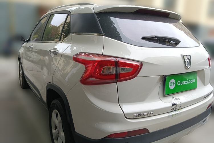 Used Baojun 510 2017 1.5L manual Comfort trim Rear Left 45 Deg
