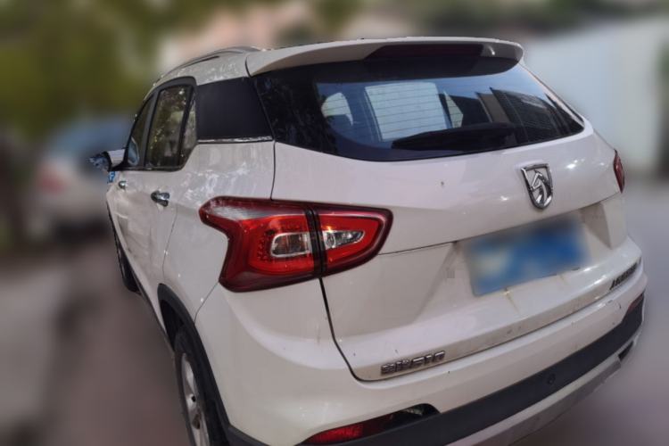 Used Baojun 510 2017 1.5L manual Comfort trim Rear Left 45 Deg