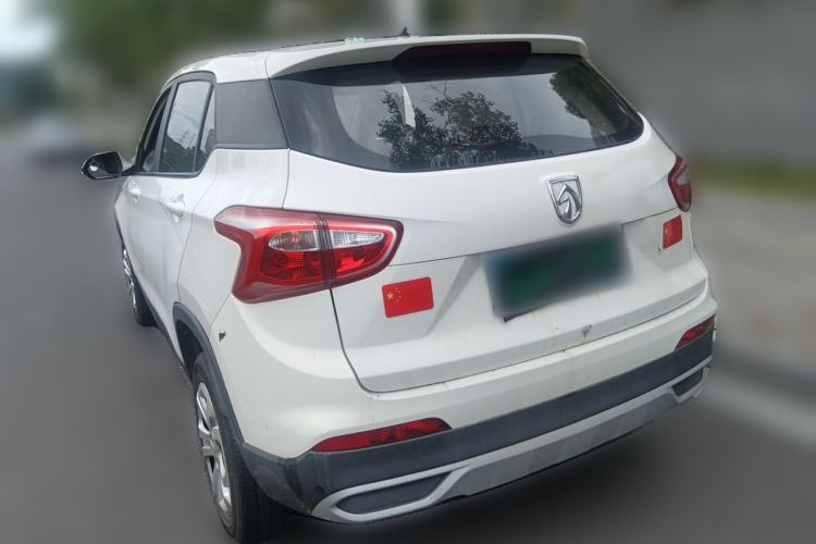 Used Baojun 510 2017 1.5L manual Comfort trim Rear Left 45 Deg