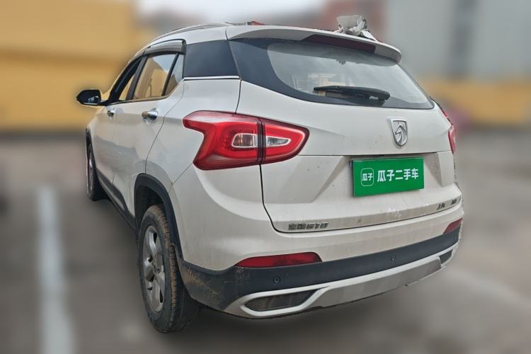 Used Baojun 510 2017 1.5L manual Comfort trim Rear Left 45 Deg
