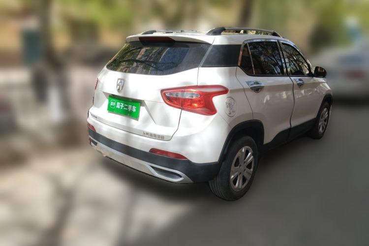 Used Baojun 510 2017 1.5L manual Comfort trim Rear Right 45 Deg