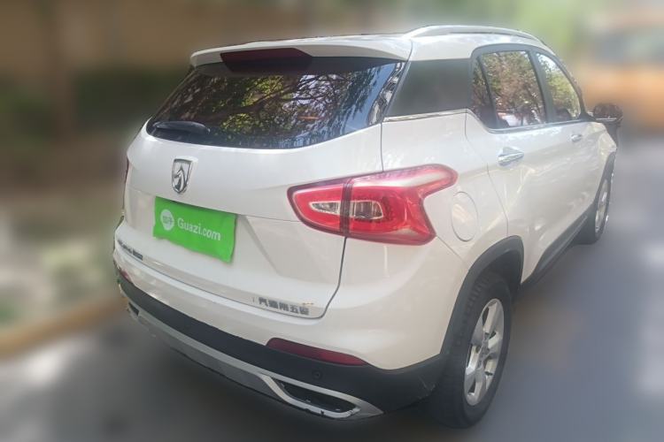 Used Baojun 510 2017 1.5L Automatic Fashion Model Rear Right 45 Deg