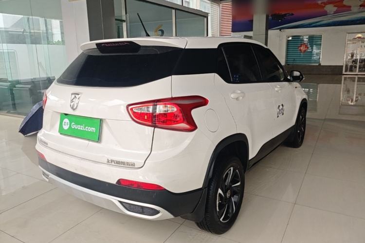 Used Baojun 510 2017 1.5L manual Comfort trim Rear Right 45 Deg