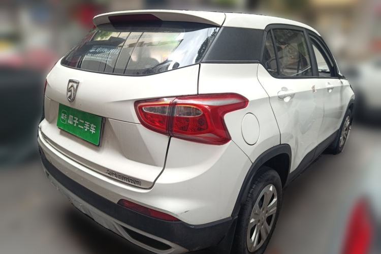 Used Baojun 510 2017 1.5L manual Comfort trim Rear Right 45 Deg