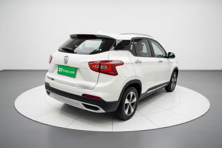 Used Baojun 510 2017 1.5L Automatic Fashion Model Rear Right 45 Deg