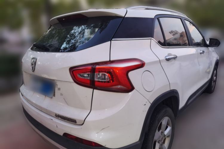 Used Baojun 510 2017 1.5L manual Comfort trim Rear Right 45 Deg