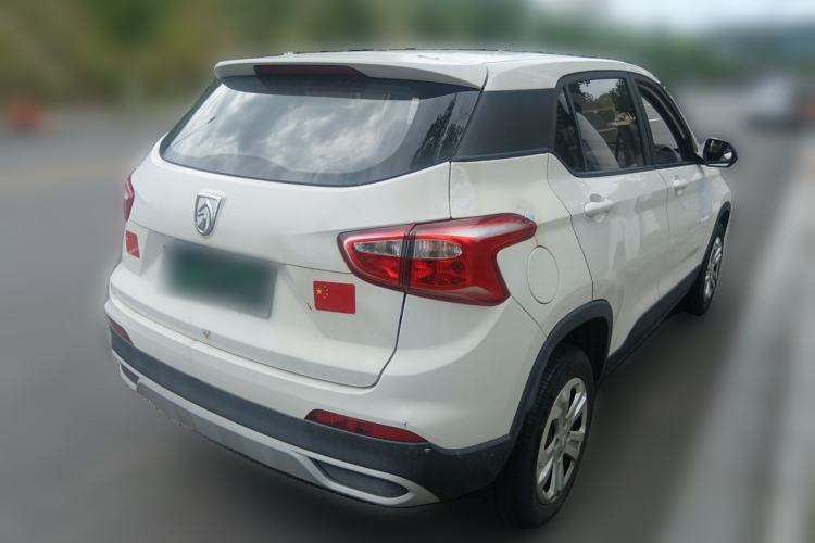 Used Baojun 510 2017 1.5L manual Comfort trim Rear Right 45 Deg