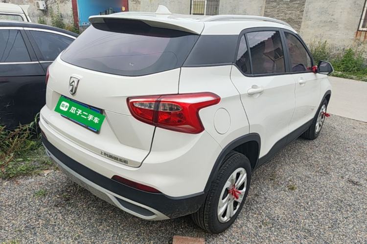 Used Baojun 510 2017 1.5L manual Comfort trim Rear Right 45 Deg