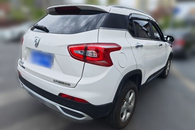 Used Baojun 510 2017 1.5L Automatic Fashion Model Rear Right 45 Deg