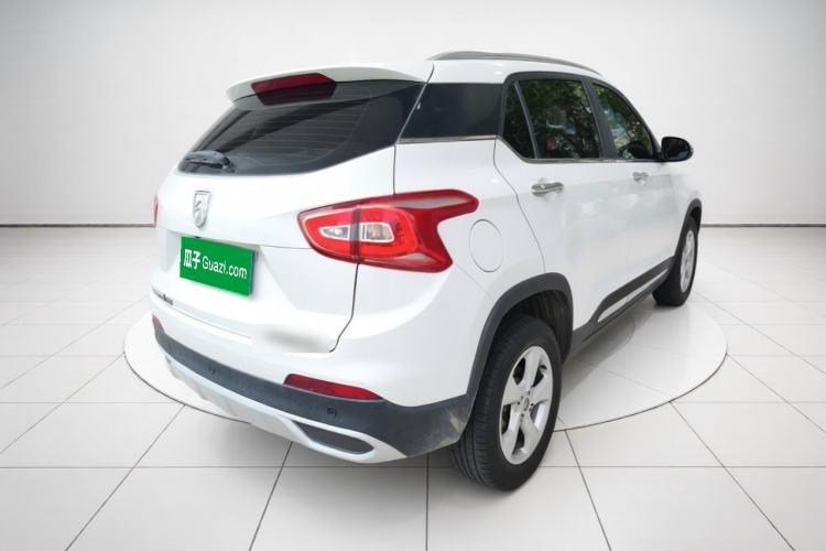 Used Baojun 510 2017 1.5L Automatic Fashion Model Rear Right 45 Deg