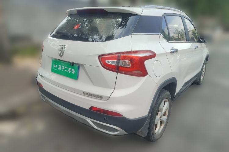 Used Baojun 510 2017 1.5L manual Comfort trim Rear Right 45 Deg