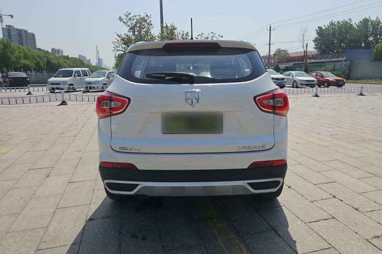 Used Baojun 510 2017 1.5L Manual Fashion Model Rear