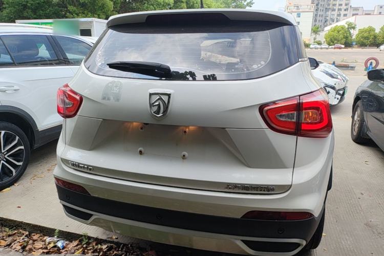 Used Baojun 510 2017 1.5L Manual Fashion Model Rear