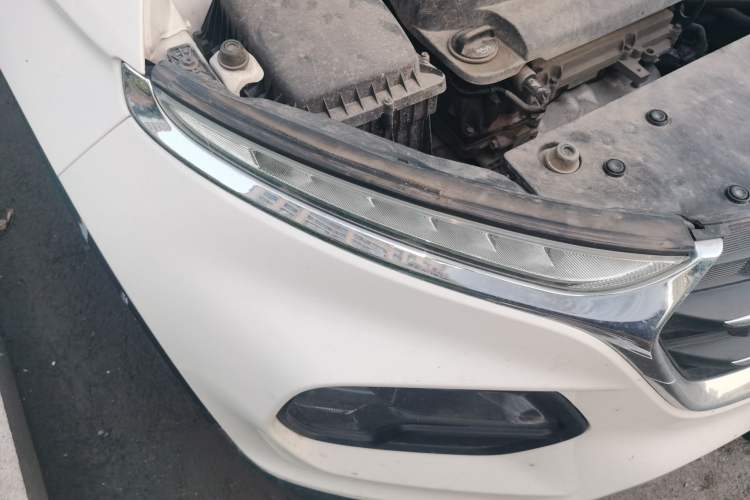 Used Baojun 510 2017 1.5L Manual Luxury Model Right Front Headlight