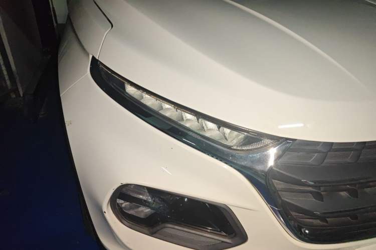 Used Baojun 510 2017 1.5L Automatic Luxury Model Right Front Headlight