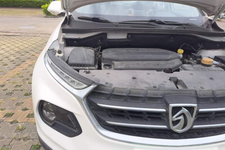 Used Baojun 510 2017 1.5L Manual Fashion Model Right Front Headlight