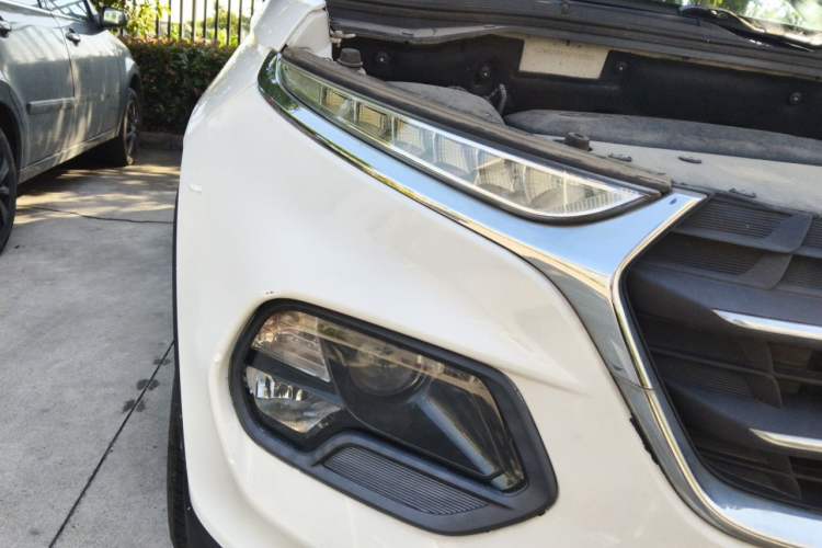 Used Baojun 510 2017 1.5L Automatic Luxury Model Right Front Headlight