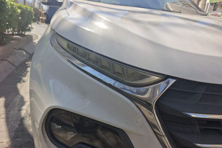 Used Baojun 510 2017 1.5L Manual Luxury Model Right Front Headlight