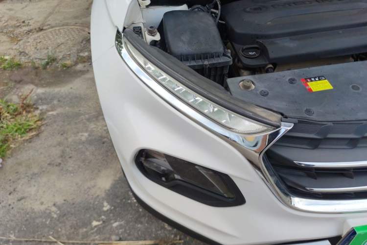 Used Baojun 510 2017 1.5L Automatic Luxury Model Right Front Headlight