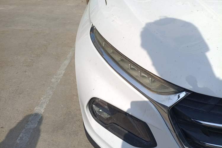 Used Baojun 510 2017 1.5L Manual Fashion Model Right Front Headlight