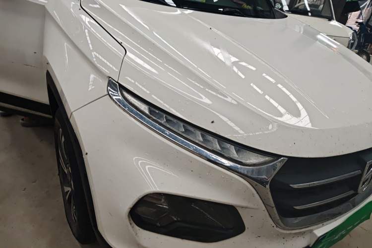 Used Baojun 510 2017 1.5L Automatic Luxury Model Right Front Headlight