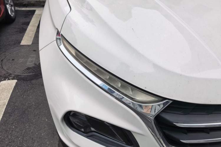 Used Baojun 510 2017 1.5L Manual Luxury Model Right Front Headlight