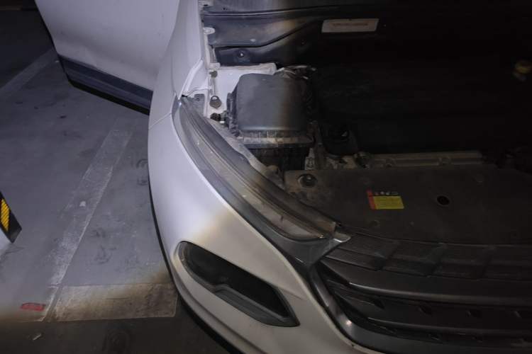 Used Baojun 510 2017 1.5L Manual Luxury Model Right Front Headlight