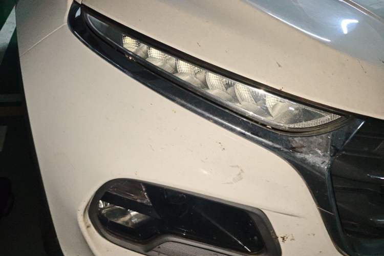 Used Baojun 510 2017 1.5L Manual Luxury Model Right Front Headlight