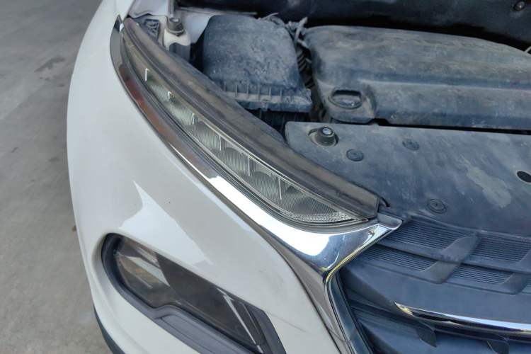 Used Baojun 510 2017 1.5L Manual Fashion Model Right Front Headlight