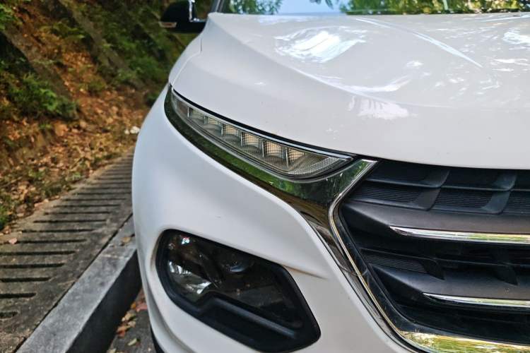 Used Baojun 510 2017 1.5L Manual Luxury Model Right Front Headlight