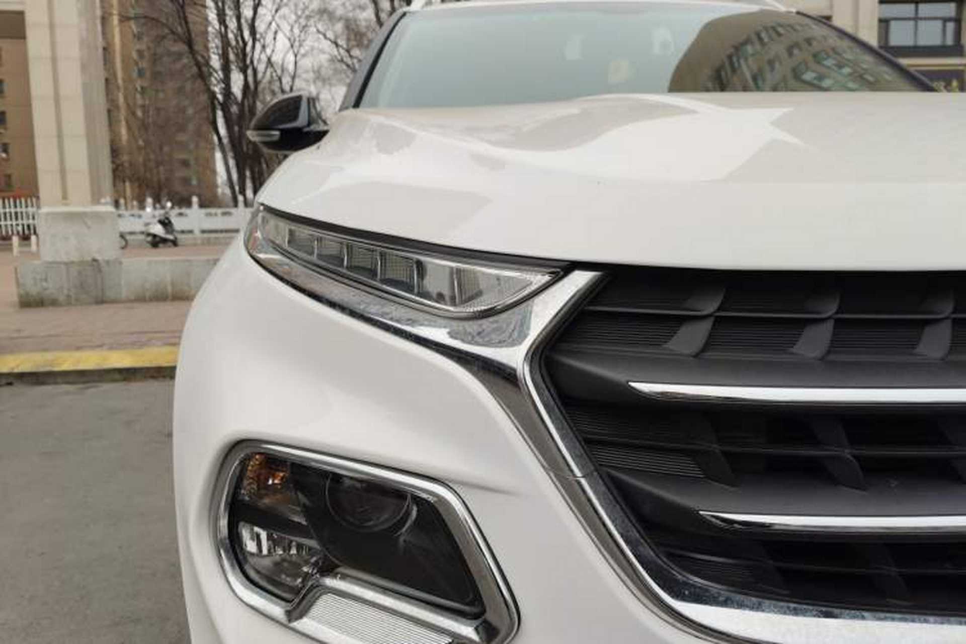 Used Baojun 510 2017 1.5L Manual Luxury Model Right Front Headlight