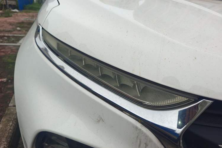 Used Baojun 510 2017 1.5L Manual Luxury Model Right Front Headlight