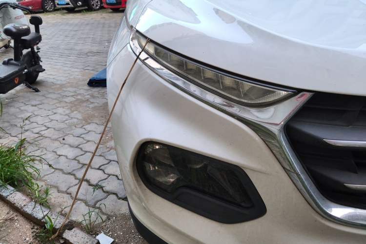 Used Baojun 510 2017 1.5L Automatic Luxury Model Right Front Headlight