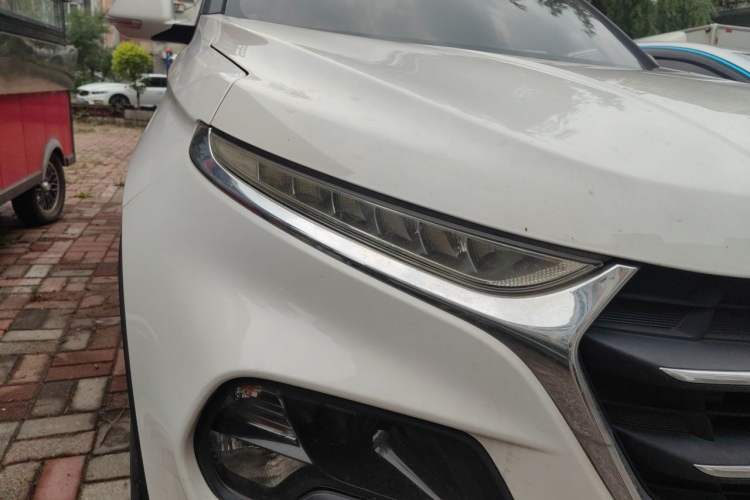 Used Baojun 510 2017 1.5L Manual Fashion Model Right Front Headlight
