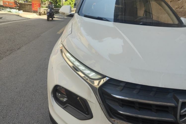 Used Baojun 510 2017 1.5L manual Comfort trim Right Front Headlight