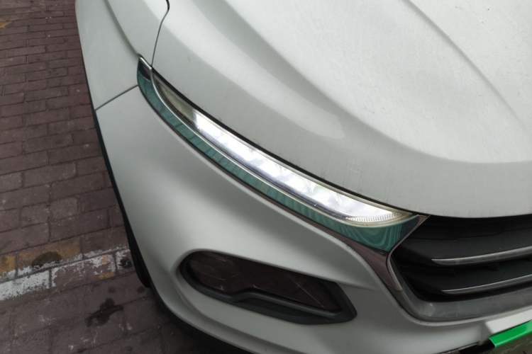 Used Baojun 510 2017 1.5L Automatic Luxury Model Right Front Headlight