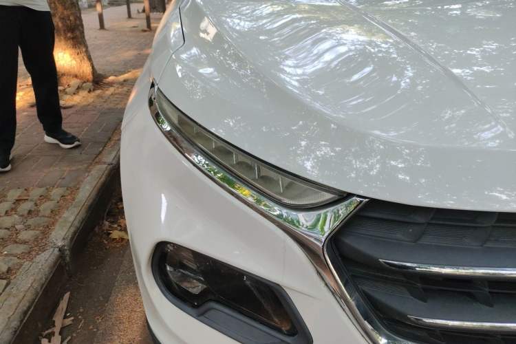 Used Baojun 510 2017 1.5L Automatic Luxury Model Right Front Headlight