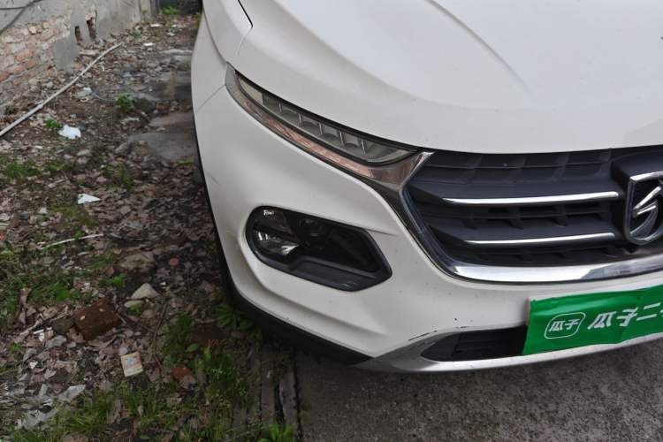 Used Baojun 510 2017 1.5L Manual Luxury Model Right Front Headlight
