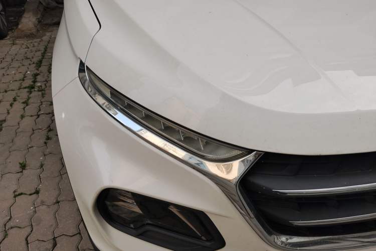 Used Baojun 510 2017 1.5L Automatic Luxury Model Right Front Headlight