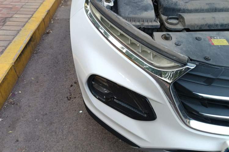 Used Baojun 510 2017 1.5L Manual Fashion Model Right Front Headlight